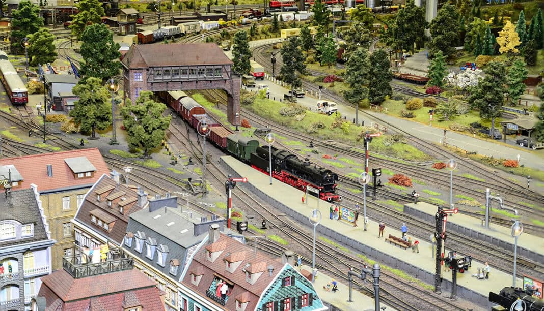 Faszination Modelleisenbahn: Ein Hobby für Jung und Alt