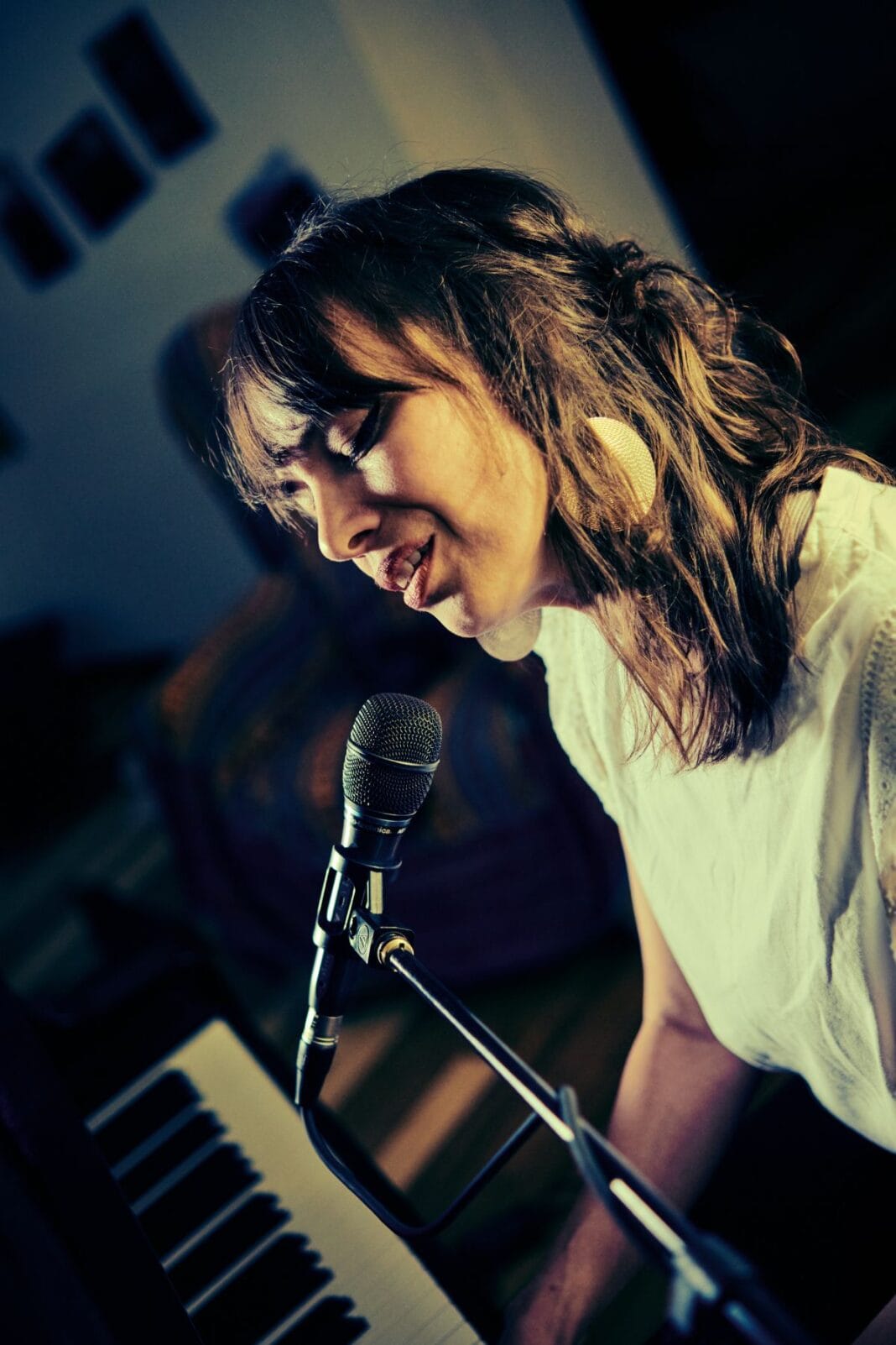 Nadine Jeanne: Human Tracks