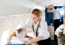 Kosten-Schock während Fernreise: Urlauber zahlen im Krankheitsfall oft ein Vermögen Kosten-Schock während Fernreise: Urlauber zahlen im Krankheitsfall oft ein Vermögen