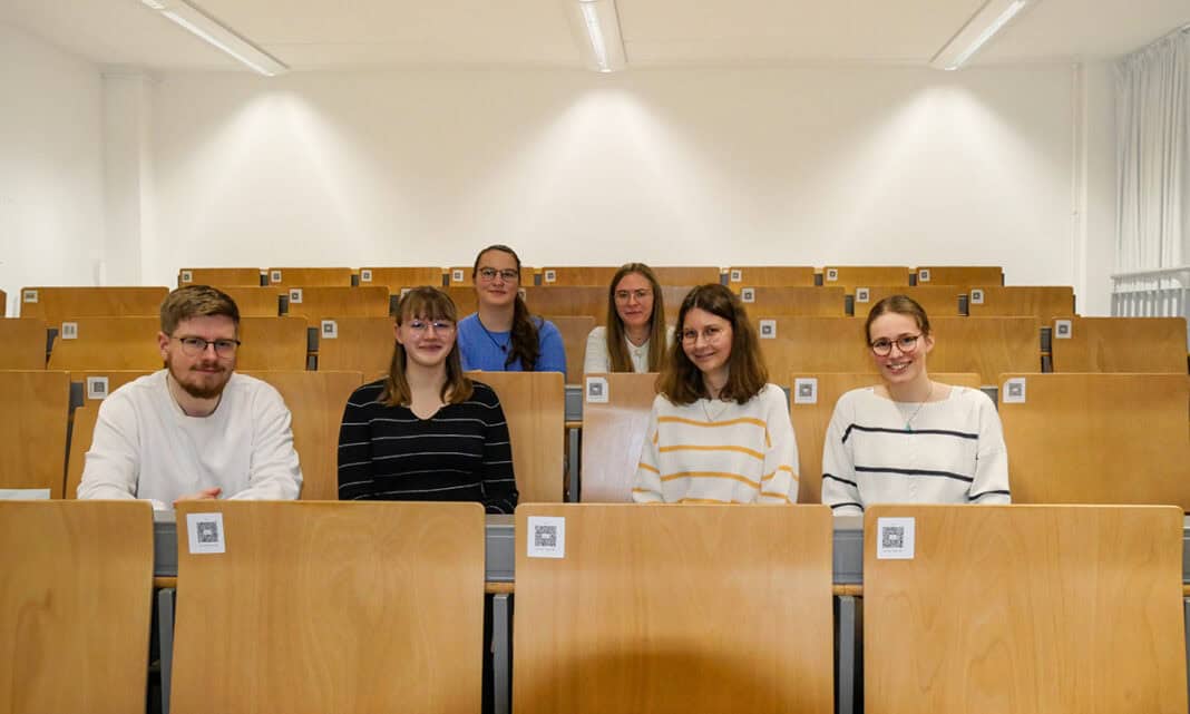 ein Teil der Mitglieder Offener Brief der EU-Flensburg Studenten