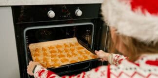 Besinnlichkeit statt Brandalarm: Tipps für eine sichere Adventsküche Besinnlichkeit statt Brandalarm: Tipps für eine sichere Adventsküche