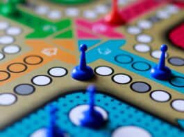 Bis Mitternacht: Spielenacht mit Klassikern und neuen Spielen Bis Mitternacht: Spielenacht mit Klassikern und neuen Spielen