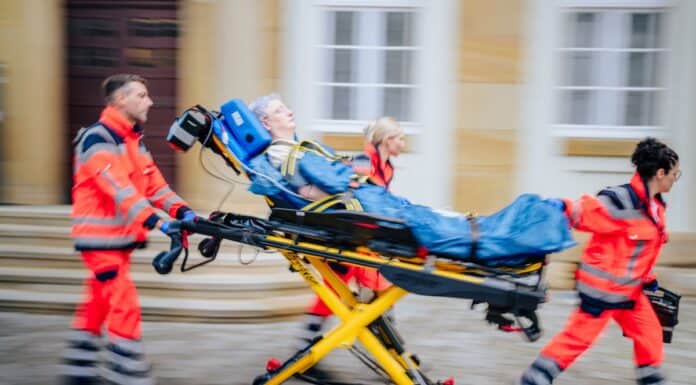 Herzinfarkt, Schlaganfall, Sepsis – Warnzeichen erkennen und Leben retten Herzinfarkt, Schlaganfall, Sepsis - Warnzeichen erkennen und Leben retten