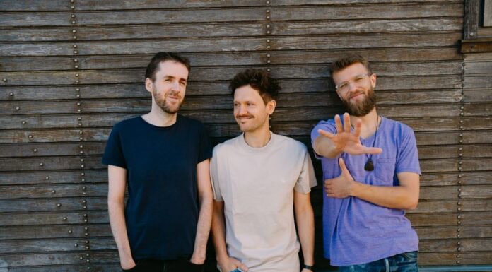 ComingHome Concerts präsentiert: „Cosmic Latte“ ComingHome Concert präsentiert: „Cosmic Latte“