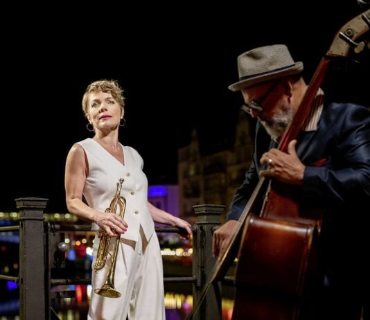 Rendezvous mit dem Pink Panther Rendezvous mit dem Pink Panther