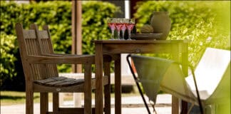 Gartenmöbel aus Holz richtig pflegen Gartenmöbel aus Holz richtig pflegen