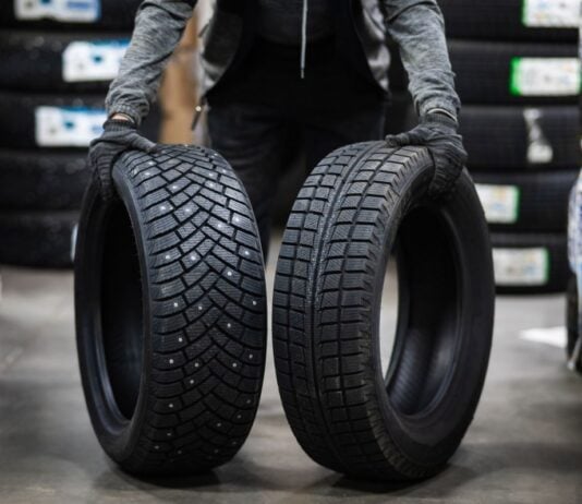 Zeit für Sommerreifen: Für viele Autofahrer steht der Wechsel an Zeit für Sommerreifen: Für viele Autofahrer steht der Wechsel an