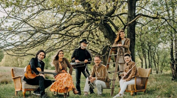 Sundance in Moonlight Sundance in Moonlight