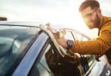 In 7 Schritten fit fürs Frühjahr: So wird das Auto jetzt auf Vordermann gebracht In 7 Schritten fit fürs Frühjahr: So wird das Auto jetzt auf Vordermann gebracht