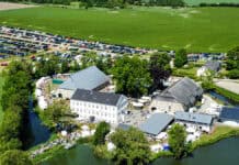 Pfingstmarkt auf Gut Oestergaard: Ein Fest für die Sinne im Norden Pfingstmarkt auf Gut Oestergaard: Ein Fest für die Sinne im Norden