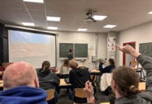 Abitur am Abendgymnasium – ein dorniger und mühsamer Weg? Abitur am Abendgymnasium – ein dorniger und mühsamer Weg?
