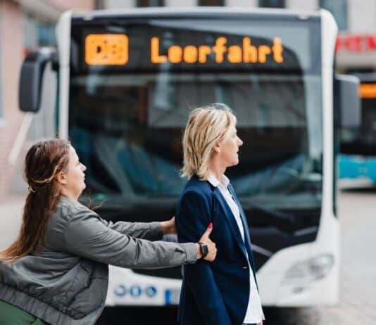 Hören und gehört werden – Für mehr Sicherheit im Straßenverkehr Hören und gehört werden Für mehr Sicherheit im Straßenverkehr