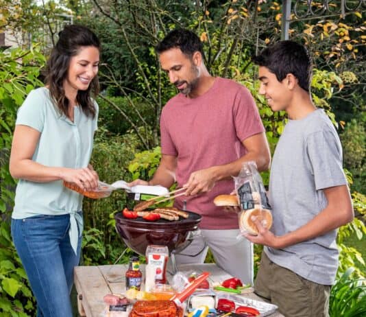 Fußballparty: Grillen, jubeln, Müll richtig trennen Fußballparty: Grillen, jubeln, Müll richtig trennen