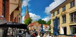 Der Nordermarkt – einer der beiden Flensburger Hauptmarktplätze Der Nordermarkt – einer der beiden Flensburger Hauptmarktplätze