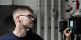 Beruf mit Perspektive: Anlagenmechanik im SHK-Handwerk Beruf mit Perspektive: Anlagenmechanik im SHK-Handwerk
