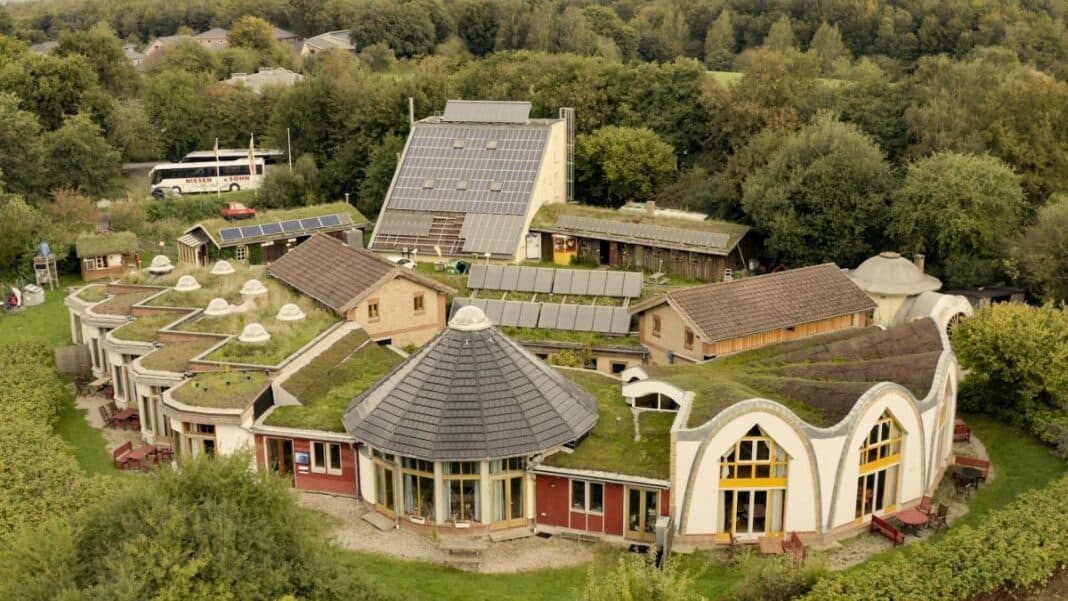 artefact Tagungs- und Gästehaus 2025 Bauen mit Hanf, Lehm und Kalk