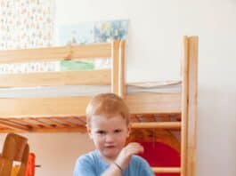 Dauerbeschallung im Kinderzimmer – Warum auch Ohren Pausen brauchen Dauerbeschallung im Kinderzimmer - Warum auch Ohren Pausen brauchen