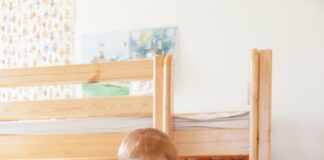 Dauerbeschallung im Kinderzimmer – Warum auch Ohren Pausen brauchen Dauerbeschallung im Kinderzimmer - Warum auch Ohren Pausen brauchen