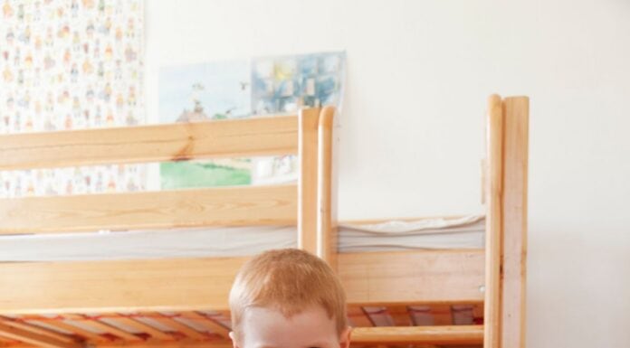 Dauerbeschallung im Kinderzimmer – Warum auch Ohren Pausen brauchen Dauerbeschallung im Kinderzimmer - Warum auch Ohren Pausen brauchen